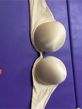 La SENZA Nude Strapless Silicone Push-Up Bra, 20$ Each or 28$ for both!!